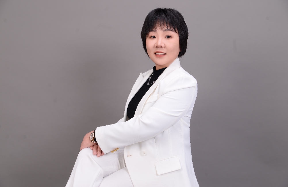 女人，你本来就很美，不必特意去找位置