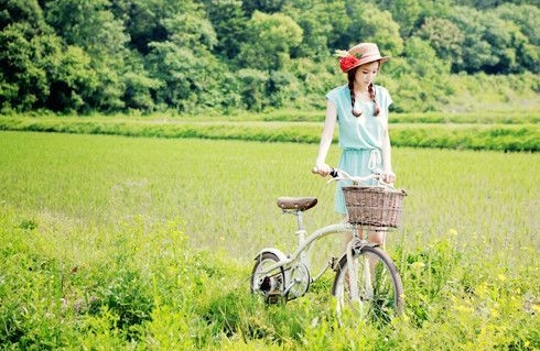 产后几个月内特别容易跟老公婆婆特有情绪的原因是什么