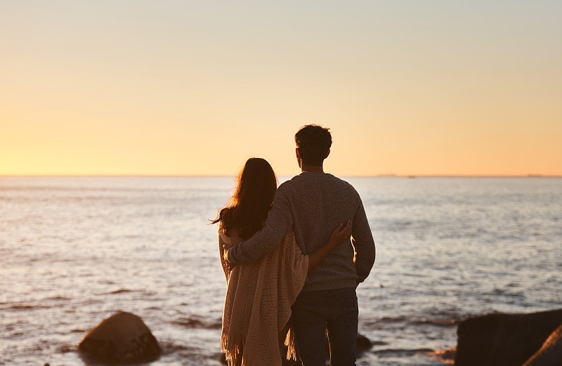 婚姻里的“旧伤复发”：挣脱原生模式，把爱活成新模样