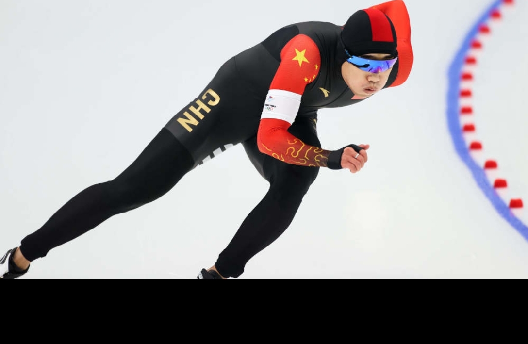 亲子手记：冰场上的并肩时光