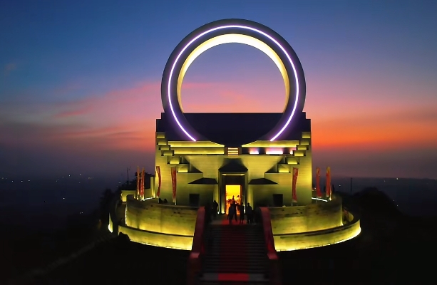 🌈 超越问题修复：积极心理学视角下的中年情感“繁荣”计划