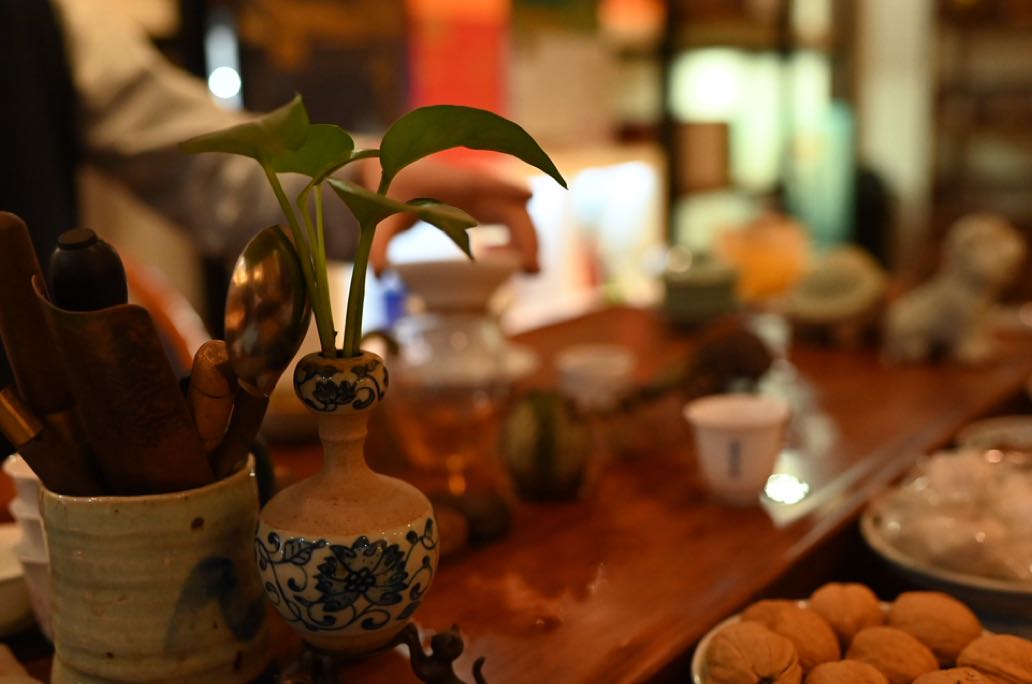 情感关系中如何面对回避依恋人格：在理解与边界中构建安全联结