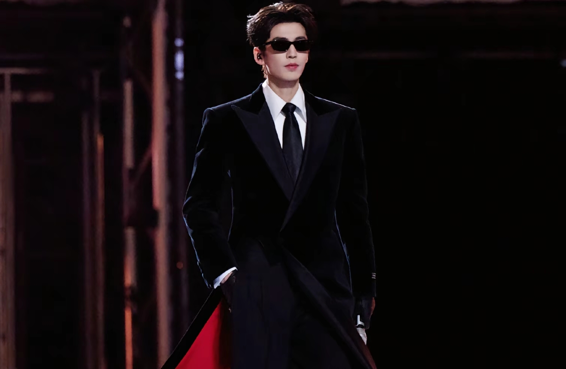 💬 你说“苹果”，他听“梨子”：中年关系“情感翻译”困境