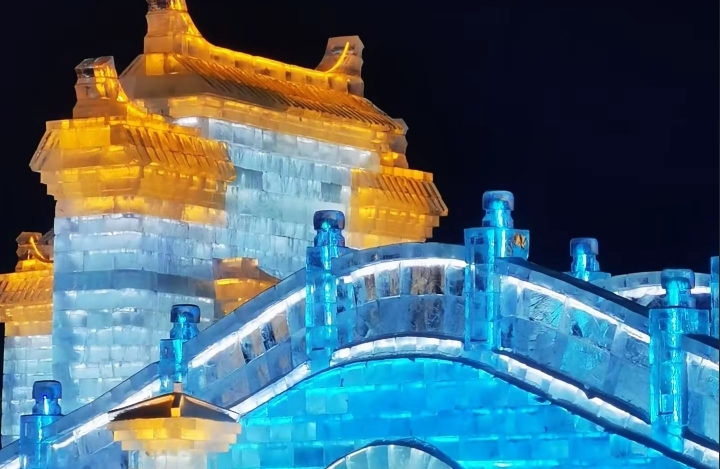 如何学会真正爱自己？自爱和自私的界限在哪里？