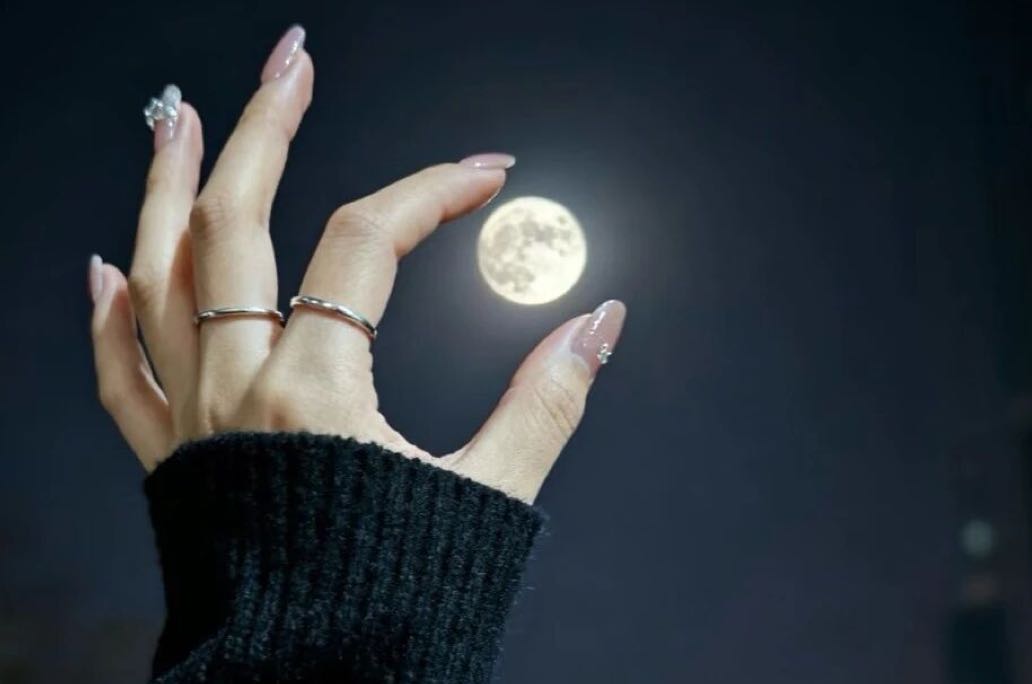 掏心掏肺还是没心没肺，当代爱情的平衡术