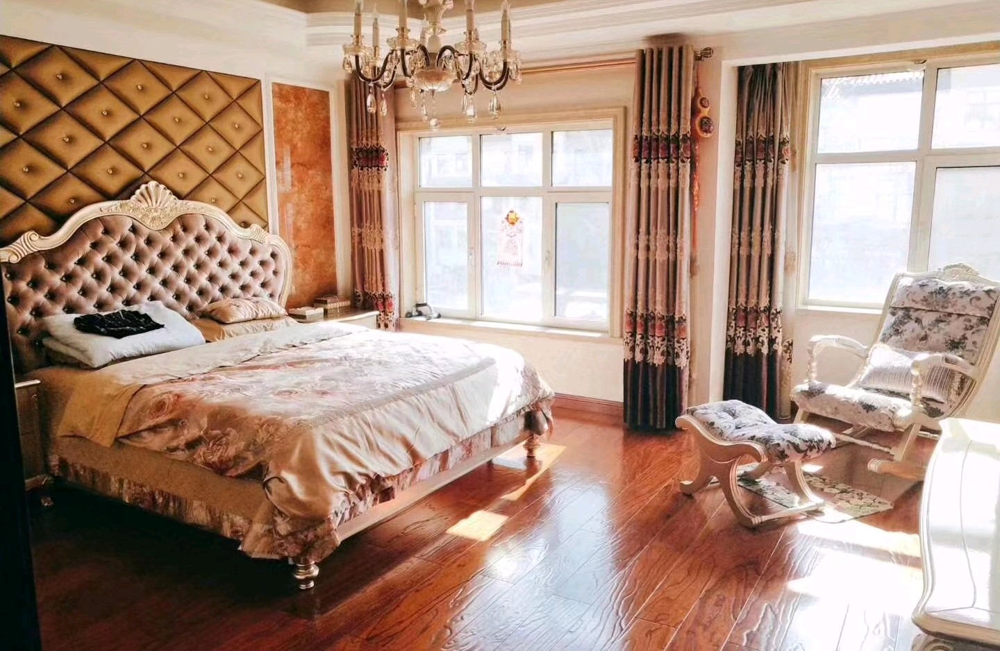 怎样判断一个人是不是真的爱你？