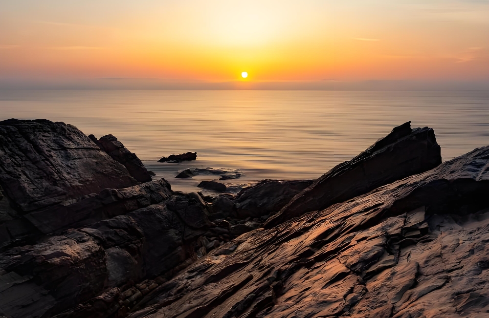 别被年龄骗了！大≠靠谱