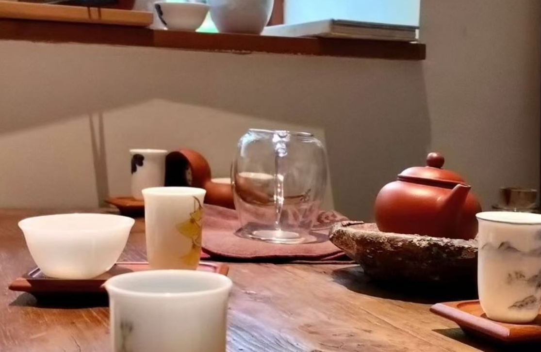 情绪压抑与表达的界限：不憋不伤，才是真健康