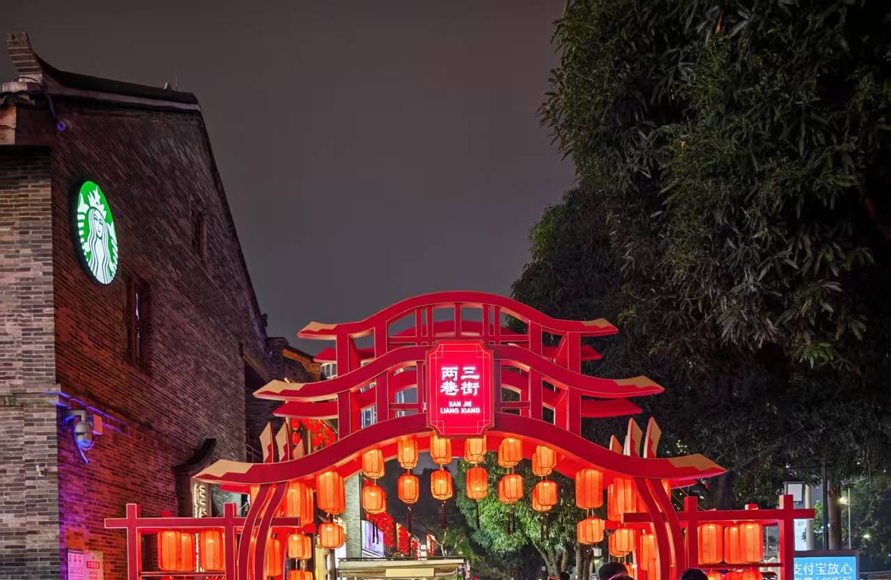 正确理解情绪价值：真正的治愈，从不是刻意讨好