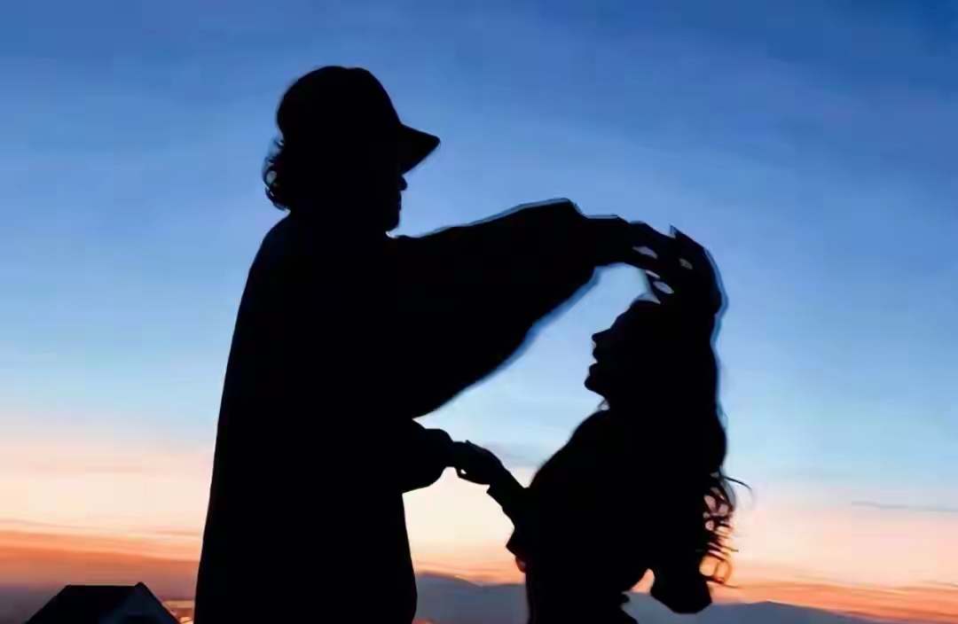 爱与独立：如何在亲密中保持完整的自我