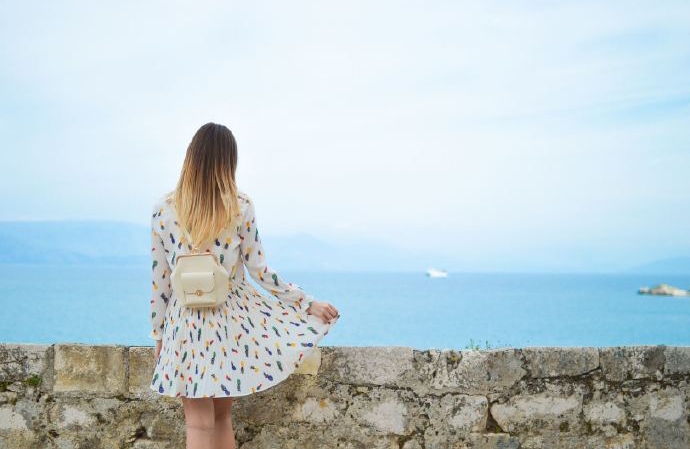 如何增强人际关系中的情感连接？