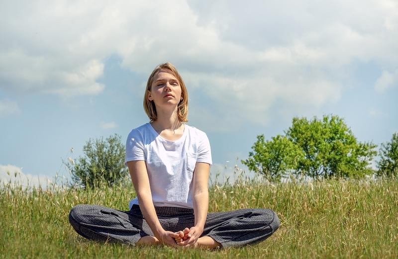 学会能量呼吸法，降焦虑、稳精力、改善睡眠